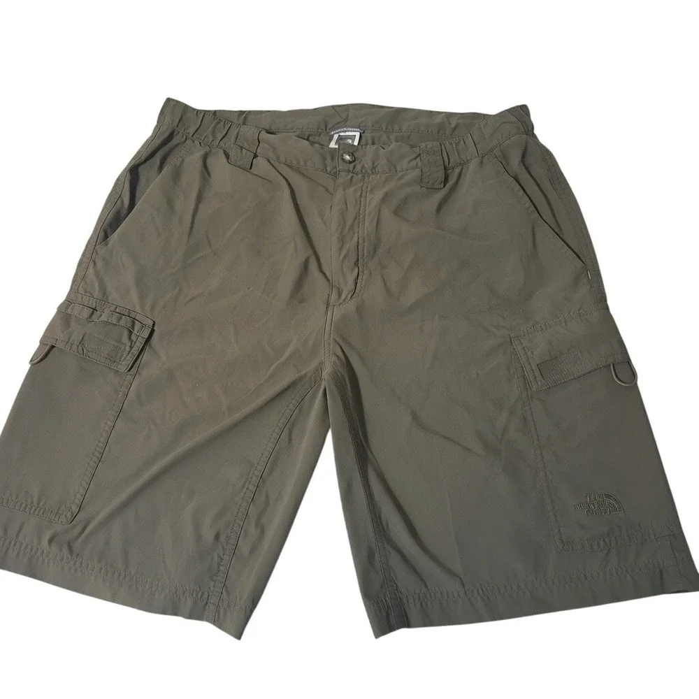 The North Face Cargo Shorts Mens Large Olive Green Ripstop Hiking Outdoor Pocket